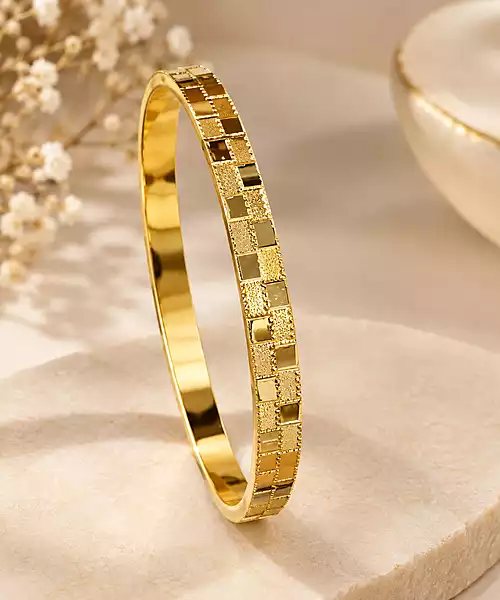 Gold Tone Geometric Pattern Bracelet Kada