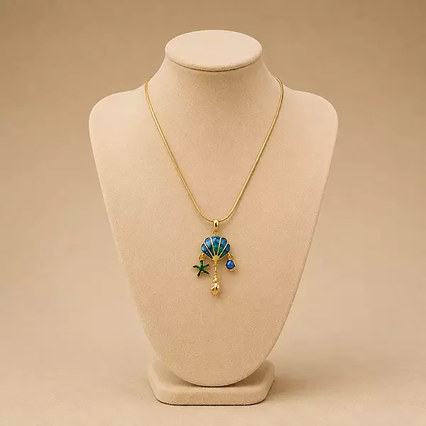 Seashell & Starfish Pendant Necklace