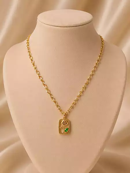 Rose Link Pendant Necklace