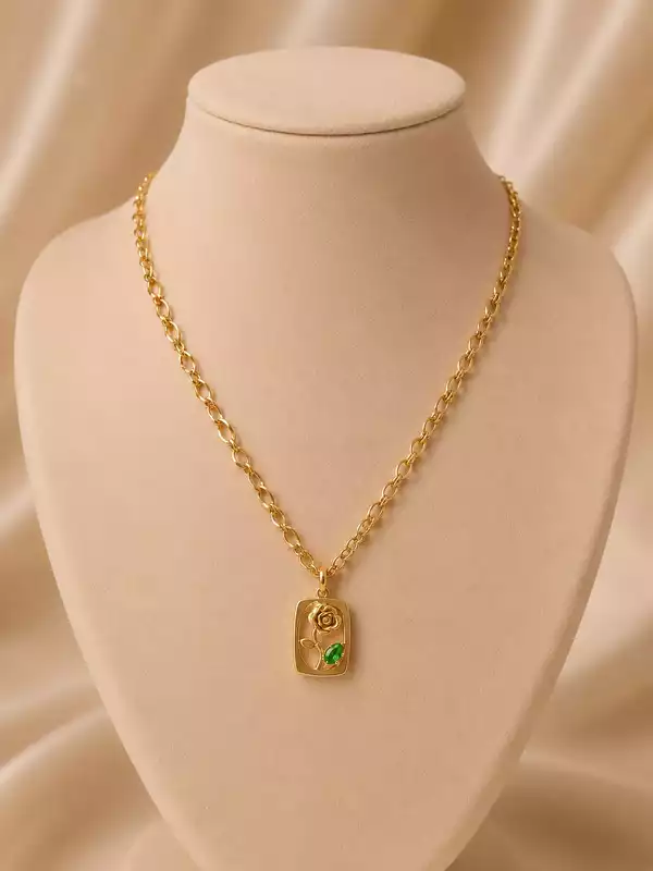 Rose Link Pendant Necklace
