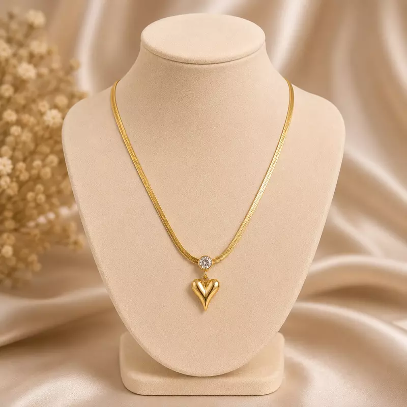 Romantic Heart Pendantz Necklace