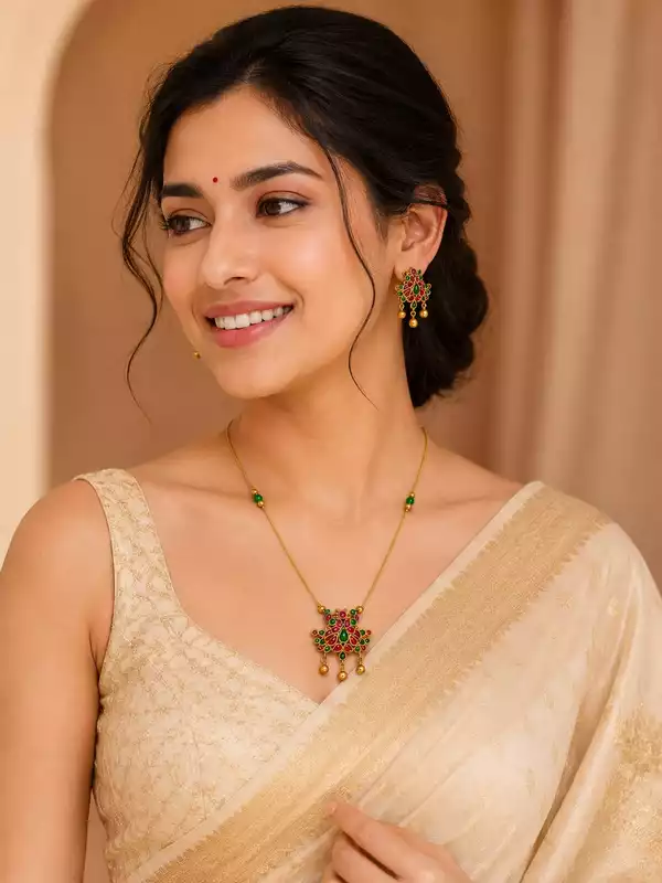 Traditional Kundan Style Invisible Thread Necklace & Earrings Set